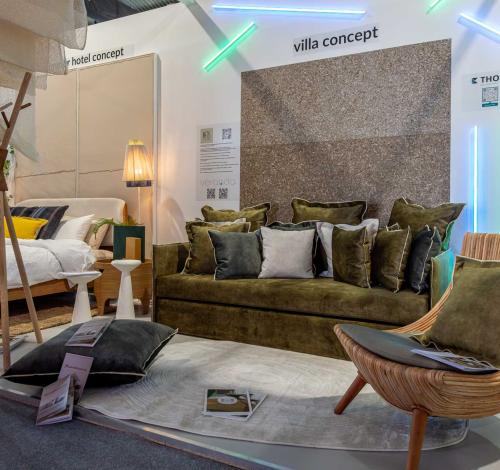 Exhibition & Interior design 100%Hotel Show 2024